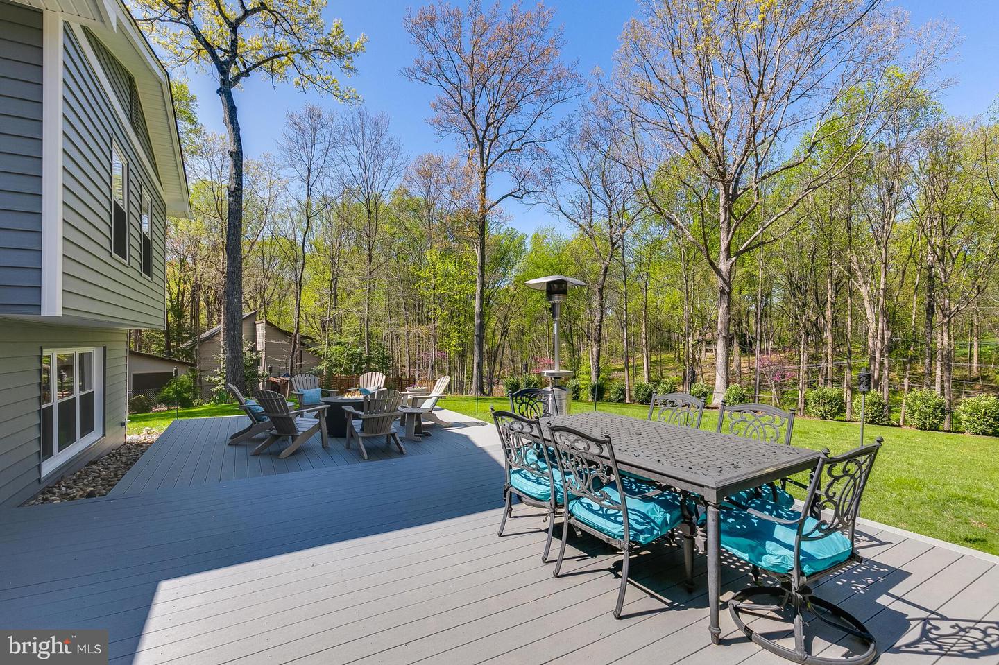 10217 LAWYERS RD, VIENNA, Virginia 22181, 4 Bedrooms Bedrooms, ,4 BathroomsBathrooms,Residential,For sale,10217 LAWYERS RD,VAFX2235354 MLS # VAFX2235354