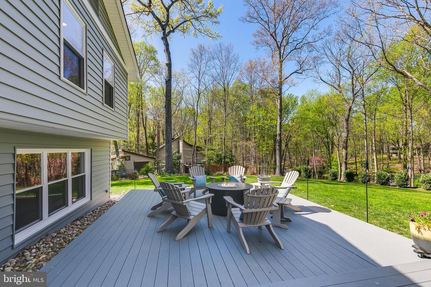 10217 LAWYERS RD, VIENNA, Virginia 22181, 4 Bedrooms Bedrooms, ,4 BathroomsBathrooms,Residential,For sale,10217 LAWYERS RD,VAFX2235354 MLS # VAFX2235354