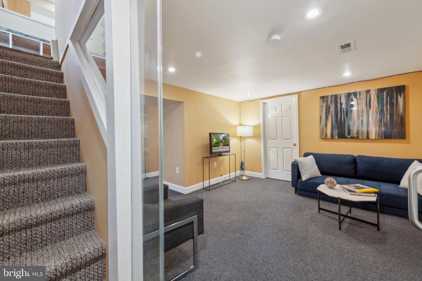5219 WESTERN AVE NW, WASHINGTON, District Of Columbia 20015, 3 Bedrooms Bedrooms, ,2 BathroomsBathrooms,Residential,For sale,5219 WESTERN AVE NW,DCDC2196424 MLS # DCDC2196424