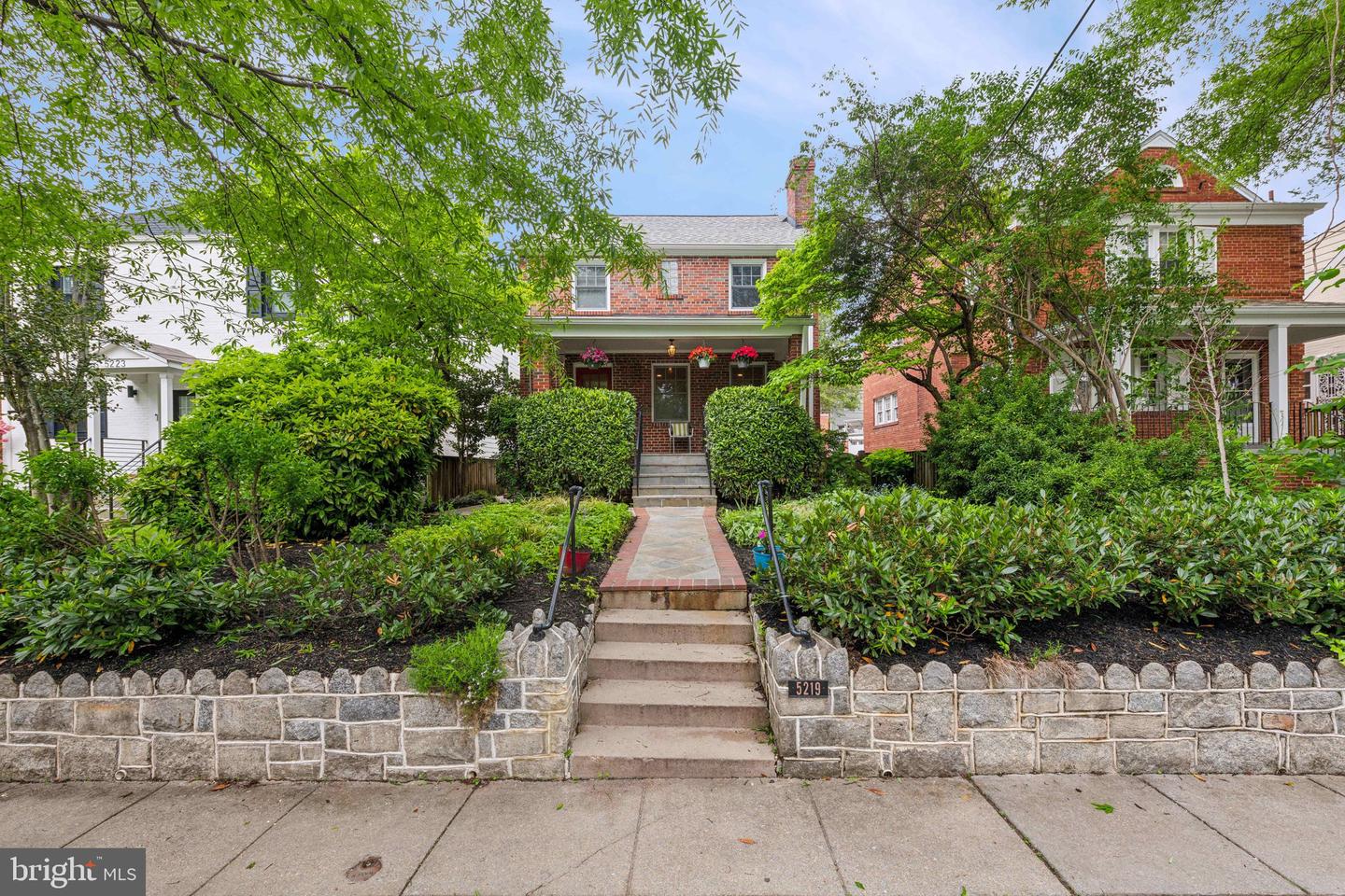 5219 WESTERN AVE NW, WASHINGTON, District Of Columbia 20015, 3 Bedrooms Bedrooms, ,2 BathroomsBathrooms,Residential,For sale,5219 WESTERN AVE NW,DCDC2196424 MLS # DCDC2196424