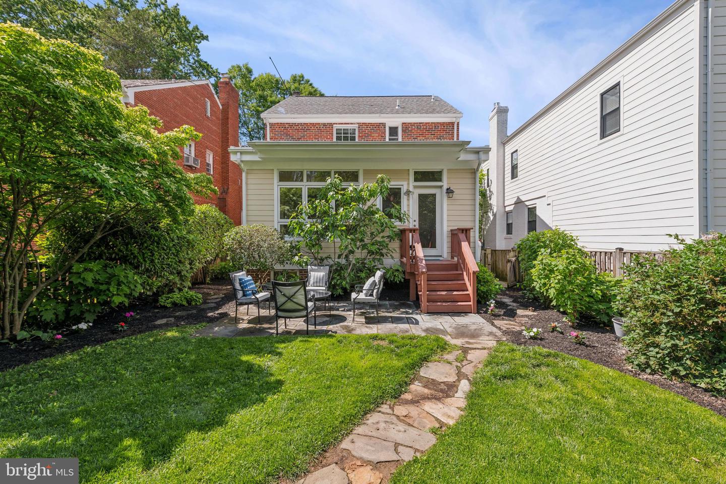 5219 WESTERN AVE NW, WASHINGTON, District Of Columbia 20015, 3 Bedrooms Bedrooms, ,2 BathroomsBathrooms,Residential,For sale,5219 WESTERN AVE NW,DCDC2196424 MLS # DCDC2196424