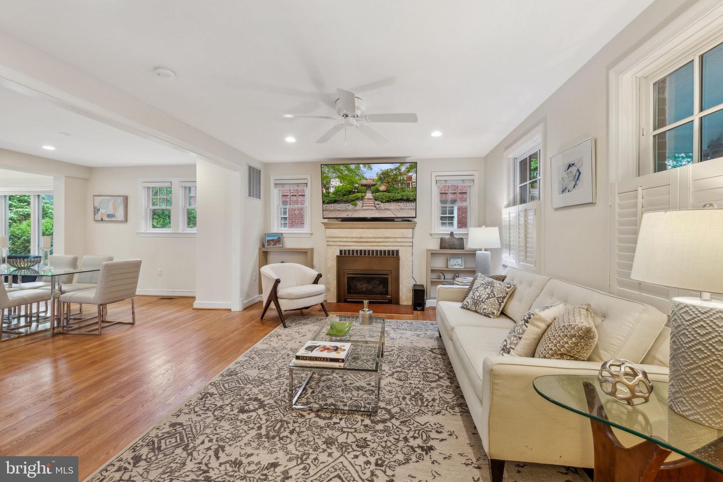 5219 WESTERN AVE NW, WASHINGTON, District Of Columbia 20015, 3 Bedrooms Bedrooms, ,2 BathroomsBathrooms,Residential,For sale,5219 WESTERN AVE NW,DCDC2196424 MLS # DCDC2196424