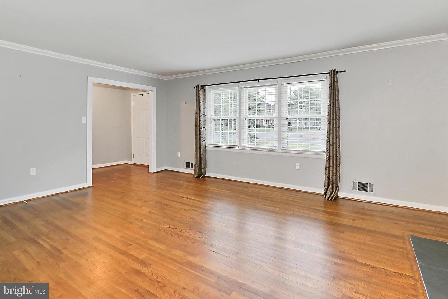 4500 HADRIAN CT, ALEXANDRIA, Virginia 22310, 5 Bedrooms Bedrooms, ,2 BathroomsBathrooms,Residential,For sale,4500 HADRIAN CT,VAFX2235568 MLS # VAFX2235568