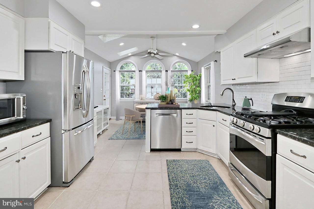 4500 HADRIAN CT, ALEXANDRIA, Virginia 22310, 5 Bedrooms Bedrooms, ,2 BathroomsBathrooms,Residential,For sale,4500 HADRIAN CT,VAFX2235568 MLS # VAFX2235568
