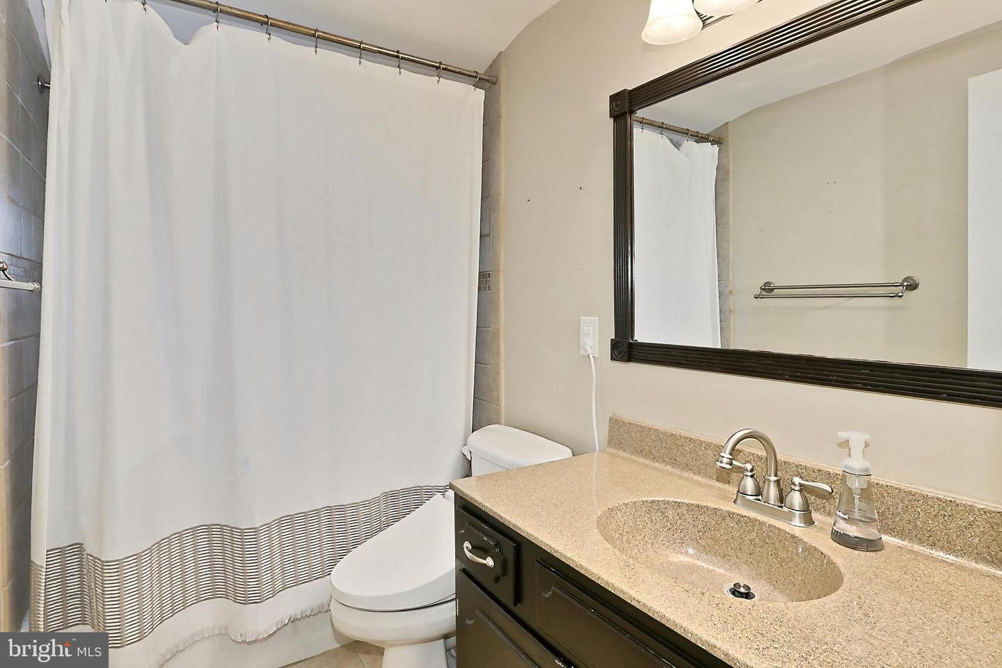 4500 HADRIAN CT, ALEXANDRIA, Virginia 22310, 5 Bedrooms Bedrooms, ,2 BathroomsBathrooms,Residential,For sale,4500 HADRIAN CT,VAFX2235568 MLS # VAFX2235568
