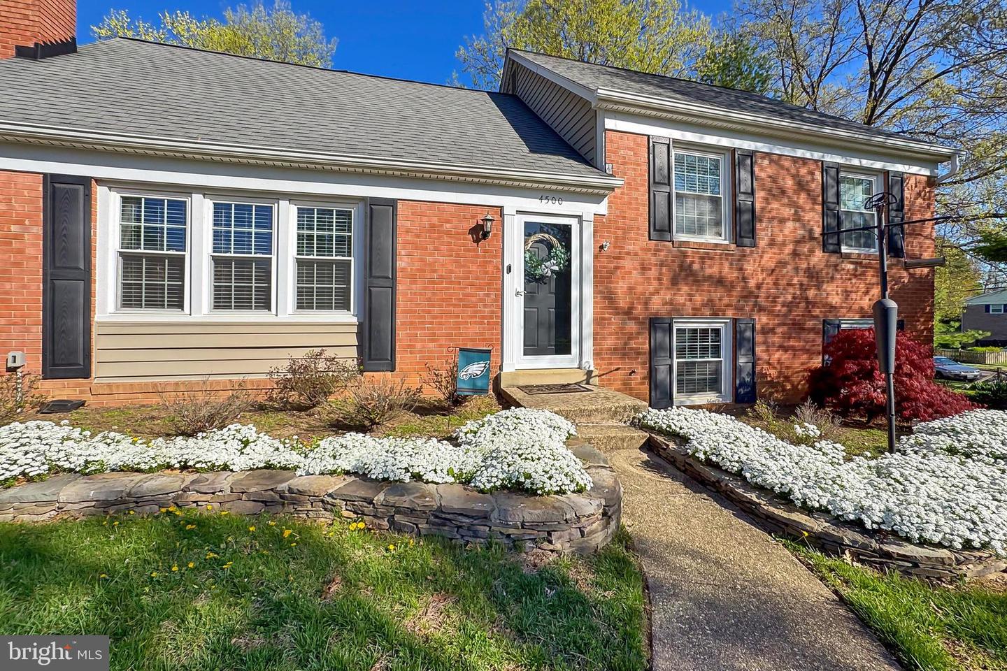 4500 HADRIAN CT, ALEXANDRIA, Virginia 22310, 5 Bedrooms Bedrooms, ,2 BathroomsBathrooms,Residential,For sale,4500 HADRIAN CT,VAFX2235568 MLS # VAFX2235568