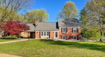 4500 HADRIAN CT, ALEXANDRIA, Virginia 22310, 5 Bedrooms Bedrooms, ,2 BathroomsBathrooms,Residential,For sale,4500 HADRIAN CT,VAFX2235568 MLS # VAFX2235568