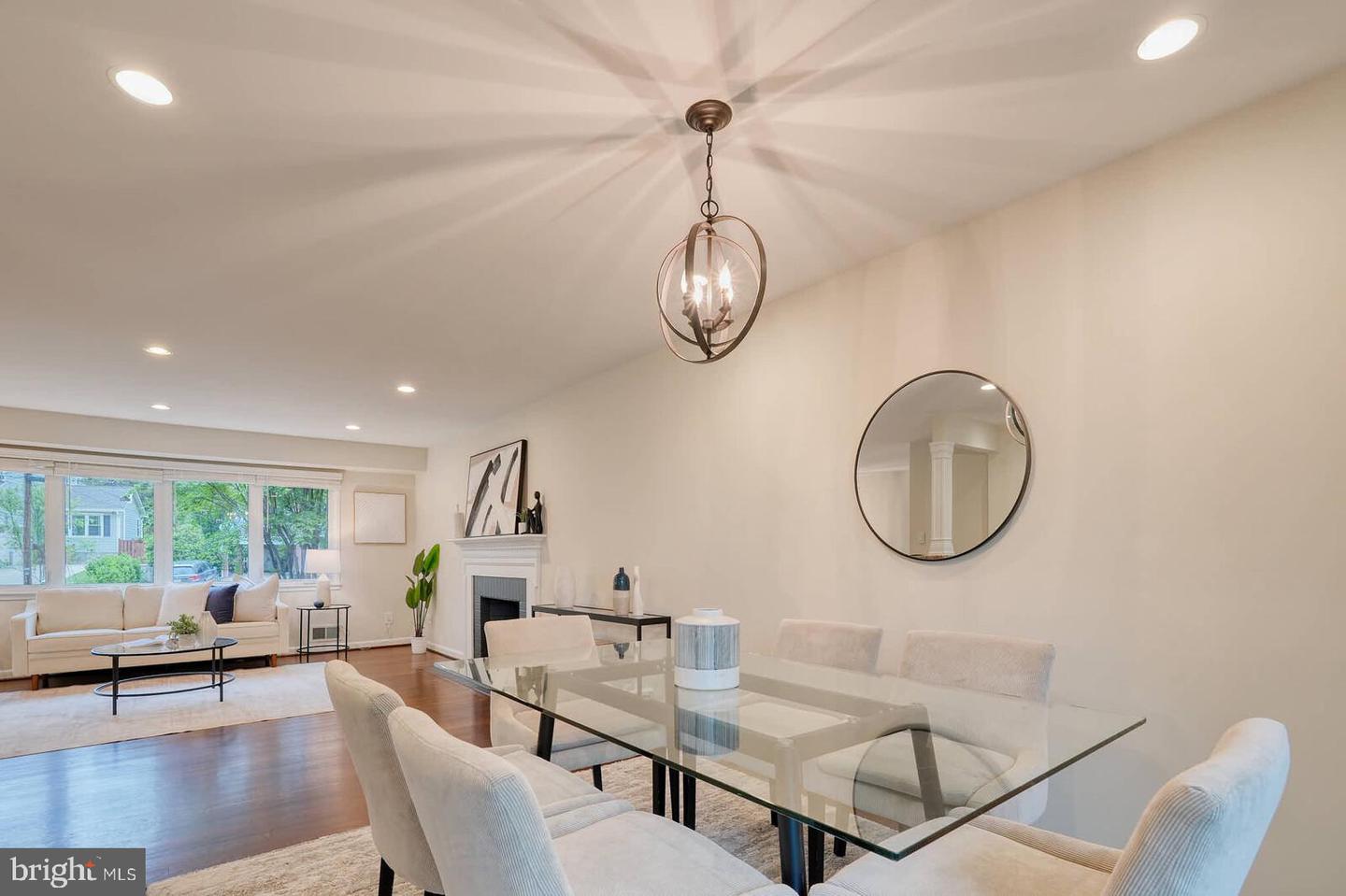 6511 ENGEL DR, MCLEAN, Virginia 22101, 5 Bedrooms Bedrooms, ,3 BathroomsBathrooms,Residential,For sale,6511 ENGEL DR,VAFX2235634 MLS # VAFX2235634
