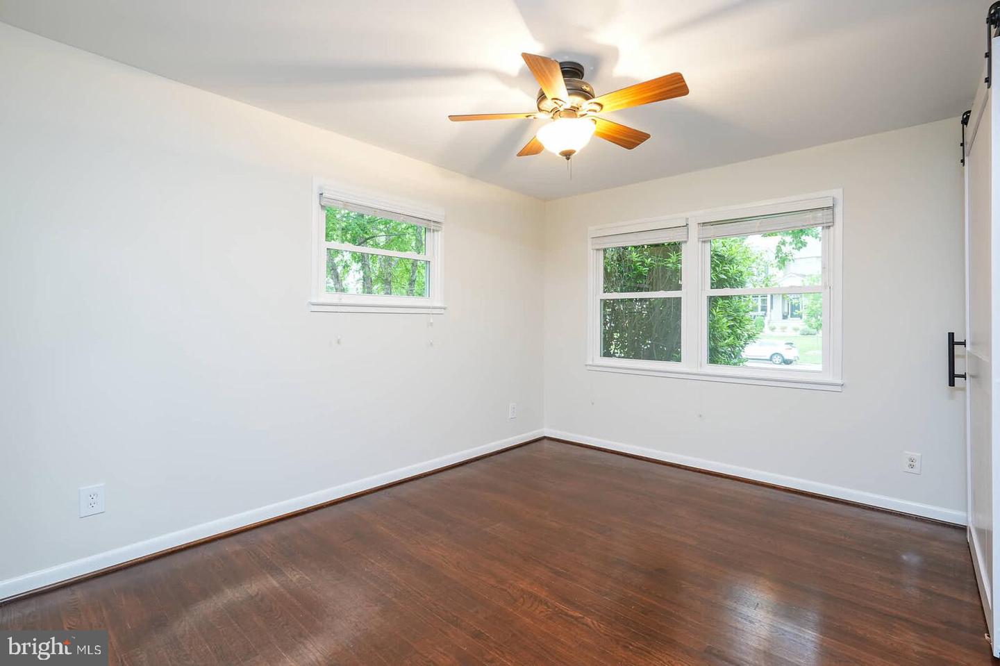 6511 ENGEL DR, MCLEAN, Virginia 22101, 5 Bedrooms Bedrooms, ,3 BathroomsBathrooms,Residential,For sale,6511 ENGEL DR,VAFX2235634 MLS # VAFX2235634