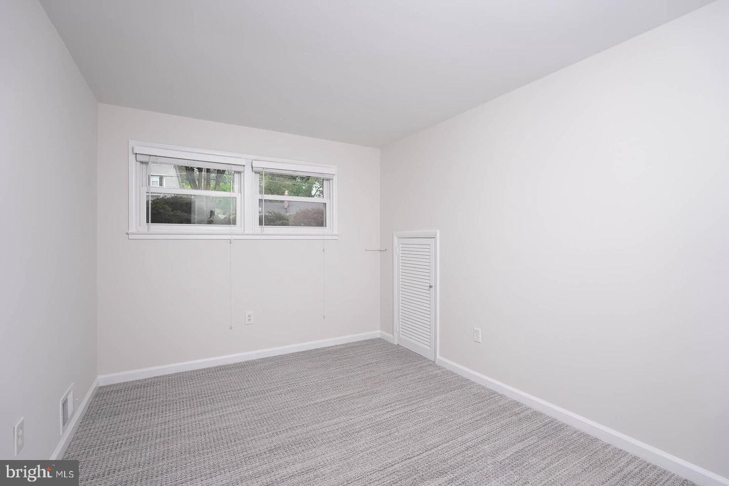 6511 ENGEL DR, MCLEAN, Virginia 22101, 5 Bedrooms Bedrooms, ,3 BathroomsBathrooms,Residential,For sale,6511 ENGEL DR,VAFX2235634 MLS # VAFX2235634