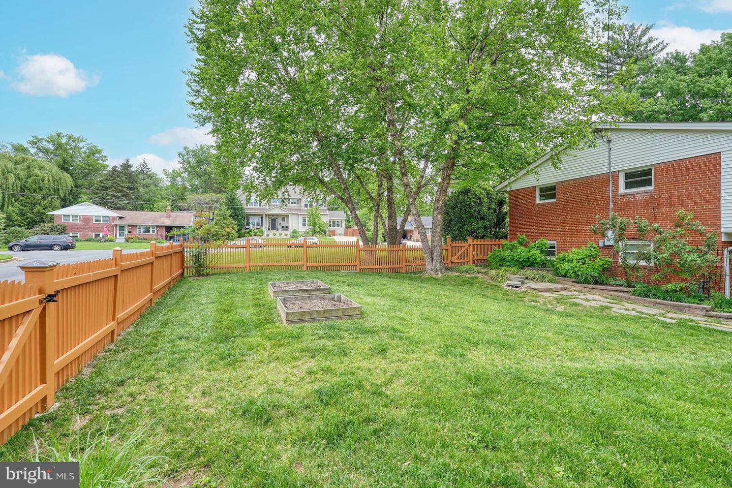 6511 ENGEL DR, MCLEAN, Virginia 22101, 5 Bedrooms Bedrooms, ,3 BathroomsBathrooms,Residential,For sale,6511 ENGEL DR,VAFX2235634 MLS # VAFX2235634