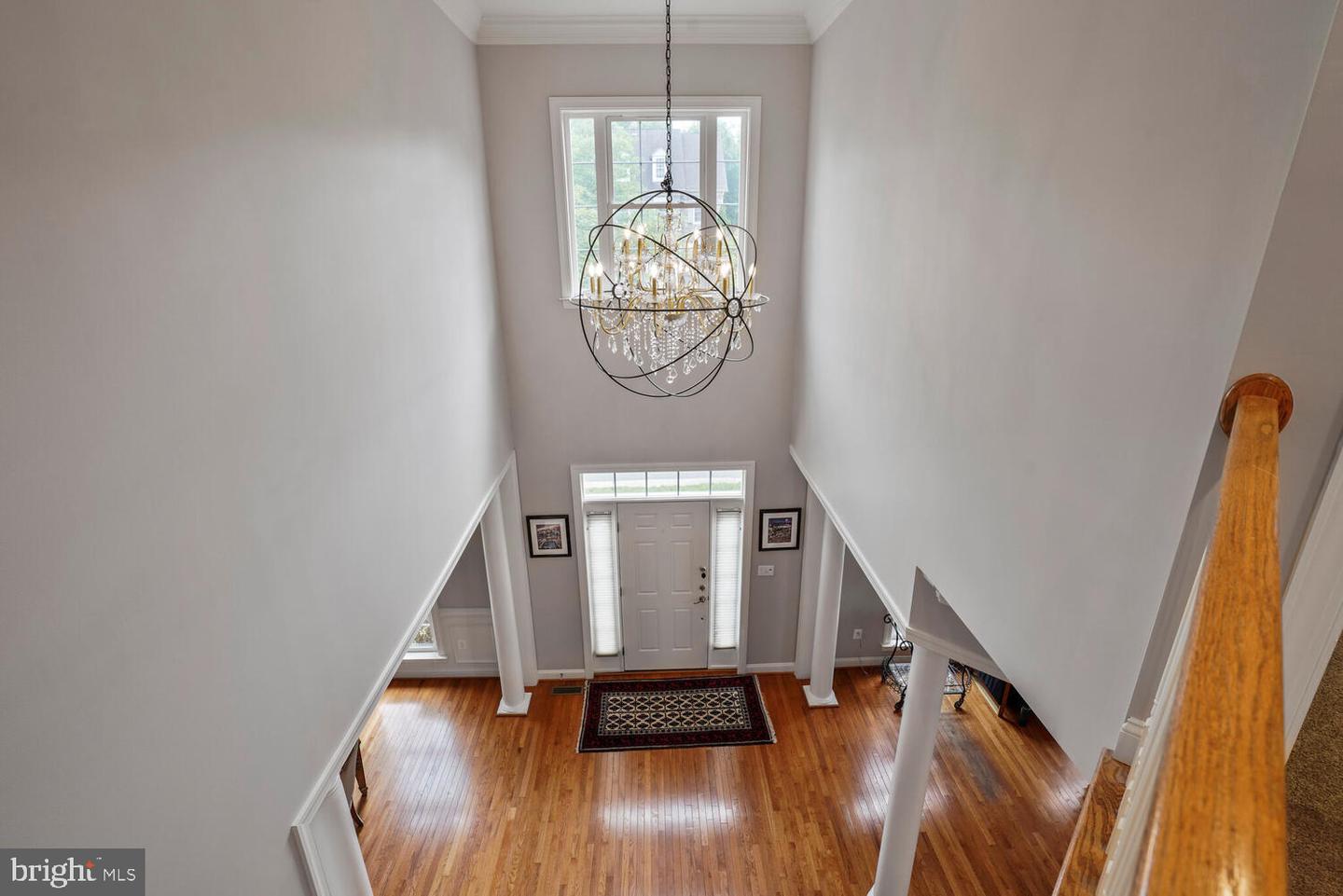 2960 TROUSSEAU LN, OAKTON, Virginia 22124, 5 Bedrooms Bedrooms, ,4 BathroomsBathrooms,Residential,For sale,2960 TROUSSEAU LN,VAFX2235672 MLS # VAFX2235672