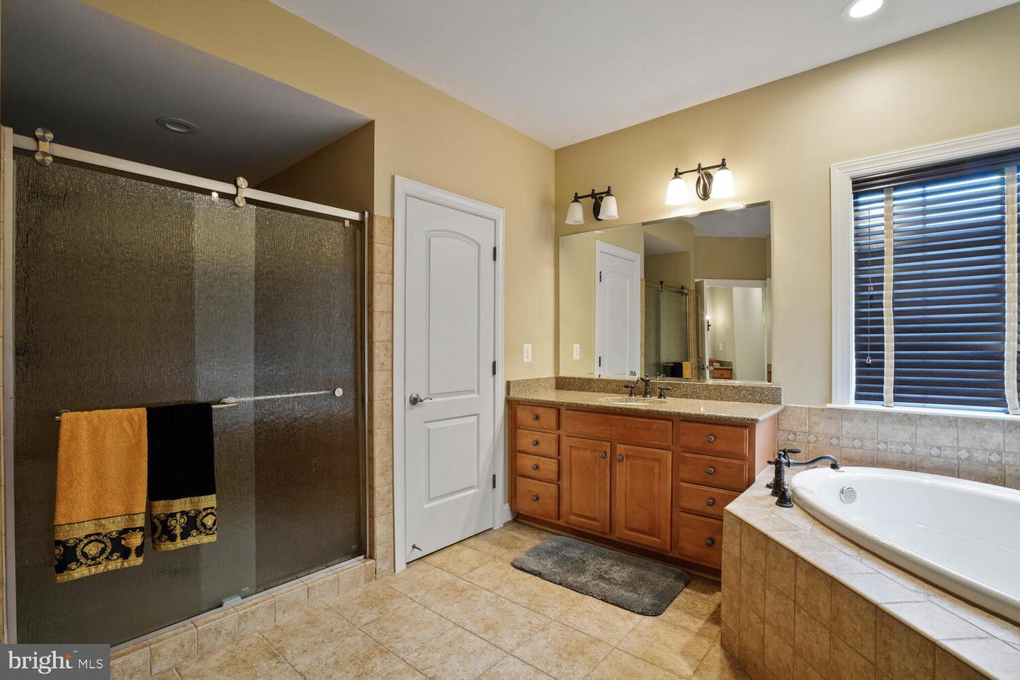 2960 TROUSSEAU LN, OAKTON, Virginia 22124, 5 Bedrooms Bedrooms, ,4 BathroomsBathrooms,Residential,For sale,2960 TROUSSEAU LN,VAFX2235672 MLS # VAFX2235672