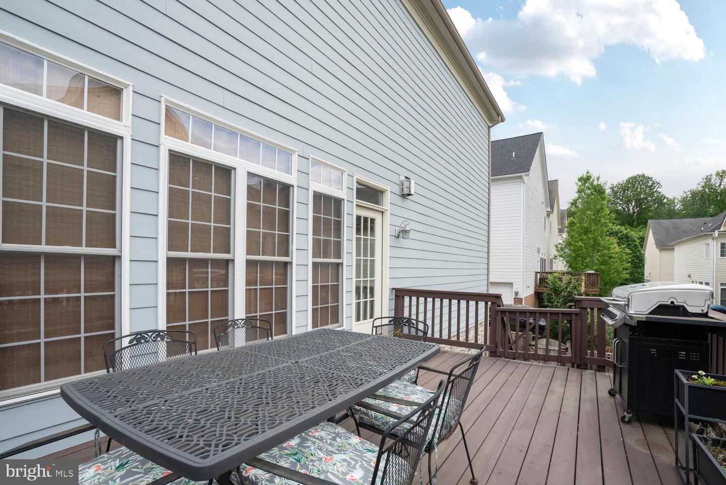 2960 TROUSSEAU LN, OAKTON, Virginia 22124, 5 Bedrooms Bedrooms, ,4 BathroomsBathrooms,Residential,For sale,2960 TROUSSEAU LN,VAFX2235672 MLS # VAFX2235672