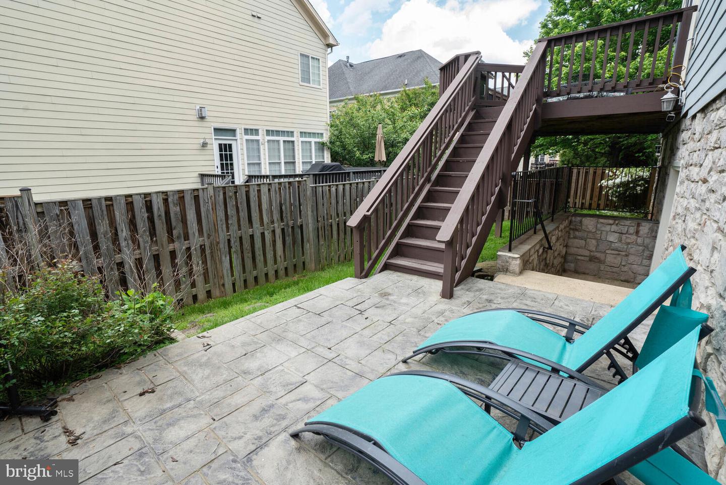2960 TROUSSEAU LN, OAKTON, Virginia 22124, 5 Bedrooms Bedrooms, ,4 BathroomsBathrooms,Residential,For sale,2960 TROUSSEAU LN,VAFX2235672 MLS # VAFX2235672