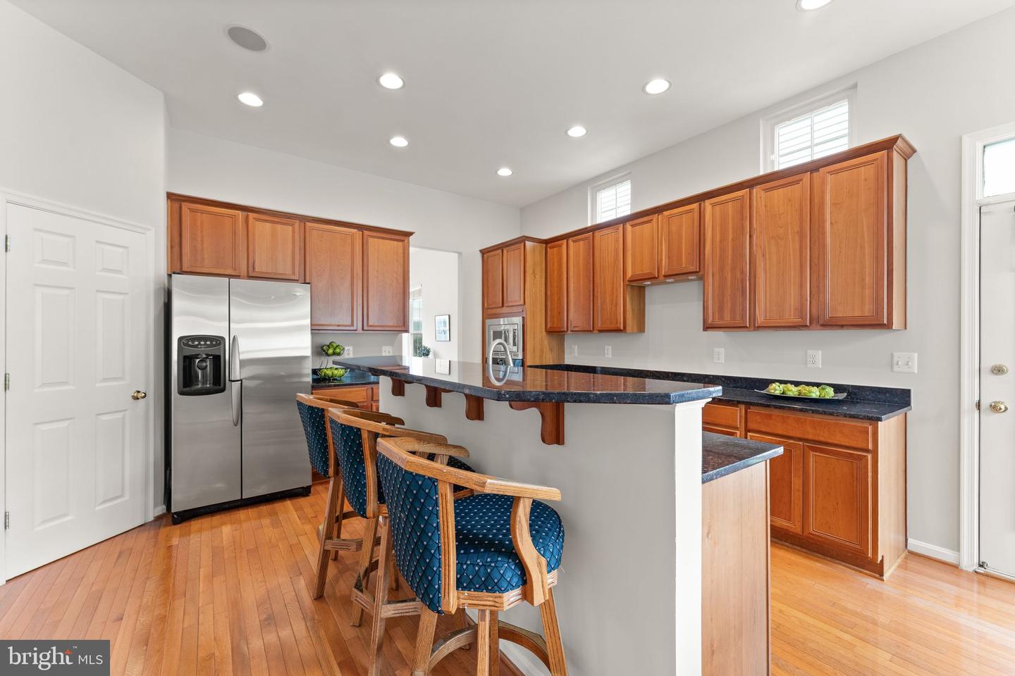 17435 LETHRIDGE CIR, ROUND HILL, Virginia 20141, 5 Bedrooms Bedrooms, ,4 BathroomsBathrooms,Residential,For sale,17435 LETHRIDGE CIR,VALO2094480 MLS # VALO2094480