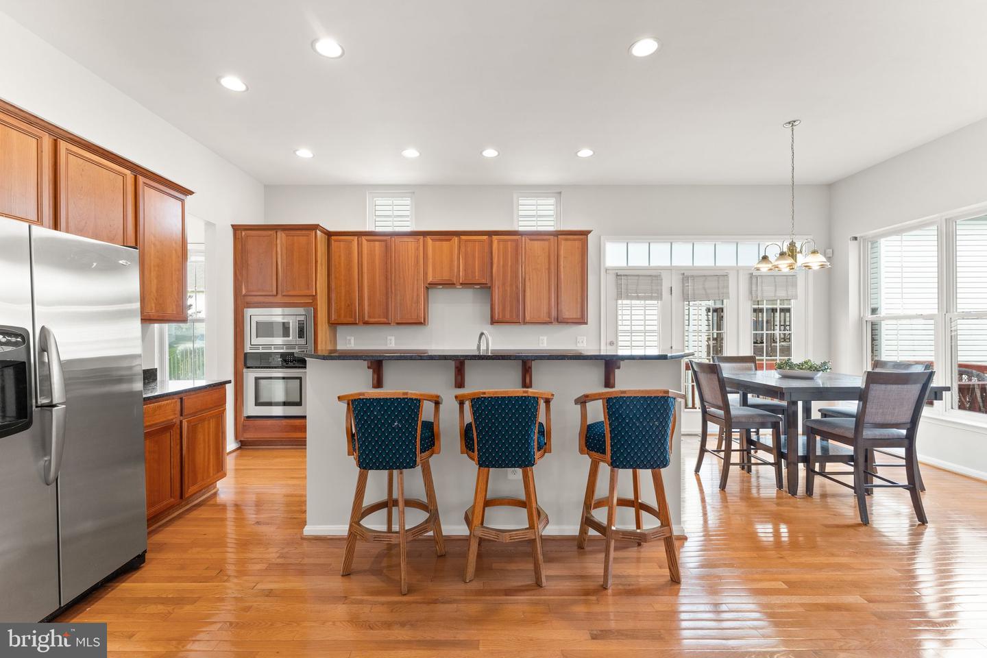 17435 LETHRIDGE CIR, ROUND HILL, Virginia 20141, 5 Bedrooms Bedrooms, ,4 BathroomsBathrooms,Residential,For sale,17435 LETHRIDGE CIR,VALO2094480 MLS # VALO2094480