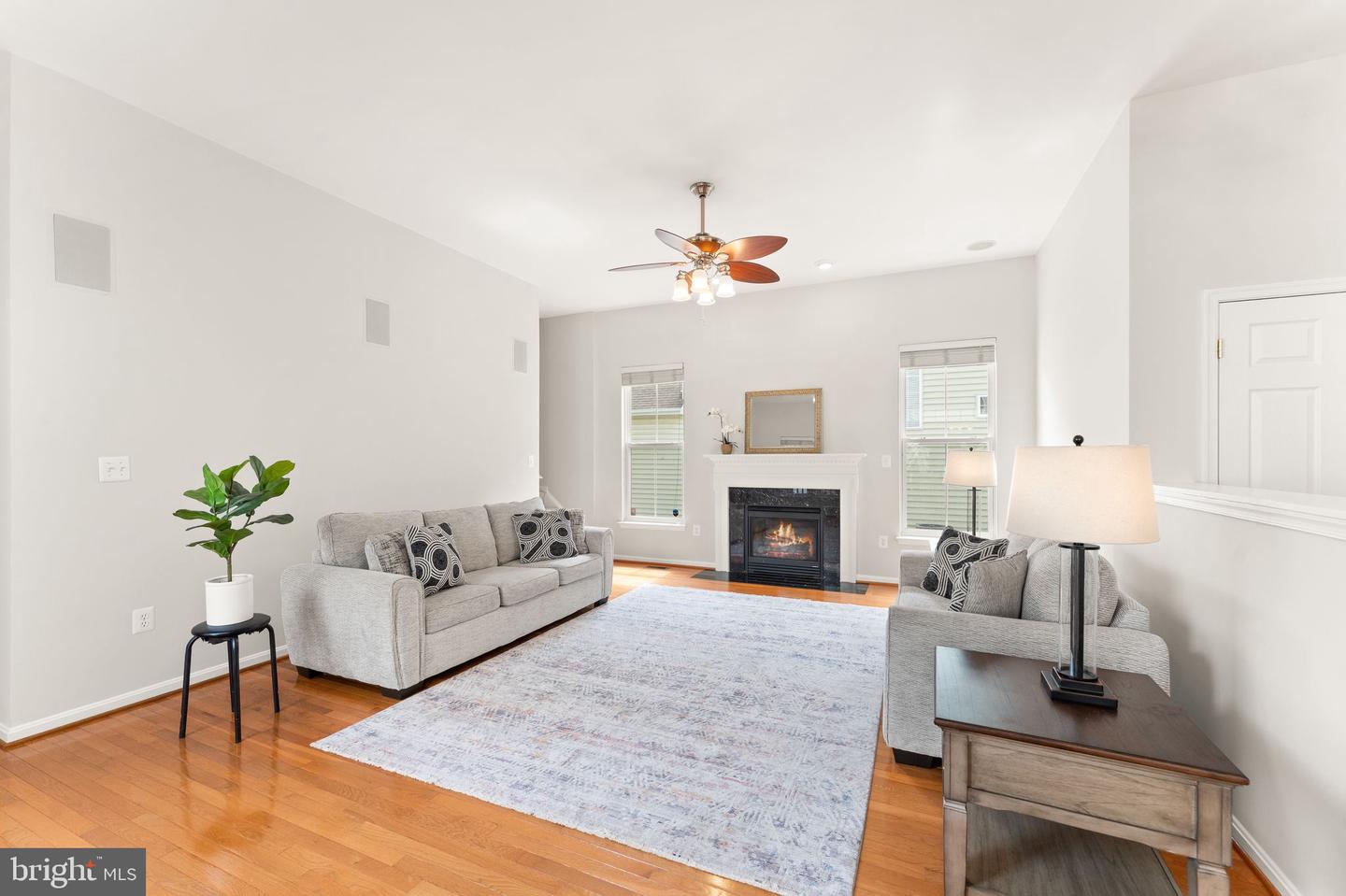 17435 LETHRIDGE CIR, ROUND HILL, Virginia 20141, 5 Bedrooms Bedrooms, ,4 BathroomsBathrooms,Residential,For sale,17435 LETHRIDGE CIR,VALO2094480 MLS # VALO2094480