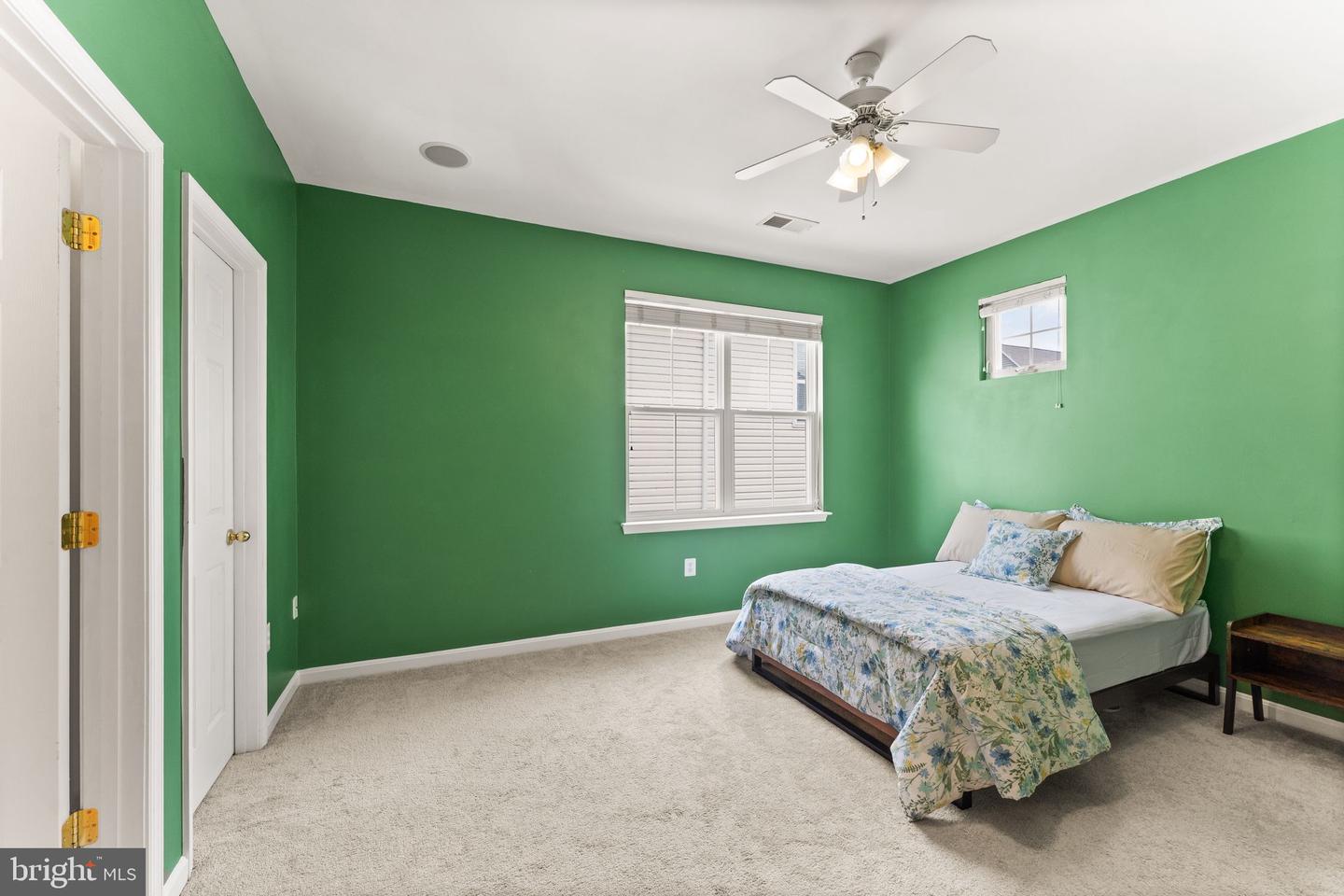17435 LETHRIDGE CIR, ROUND HILL, Virginia 20141, 5 Bedrooms Bedrooms, ,4 BathroomsBathrooms,Residential,For sale,17435 LETHRIDGE CIR,VALO2094480 MLS # VALO2094480