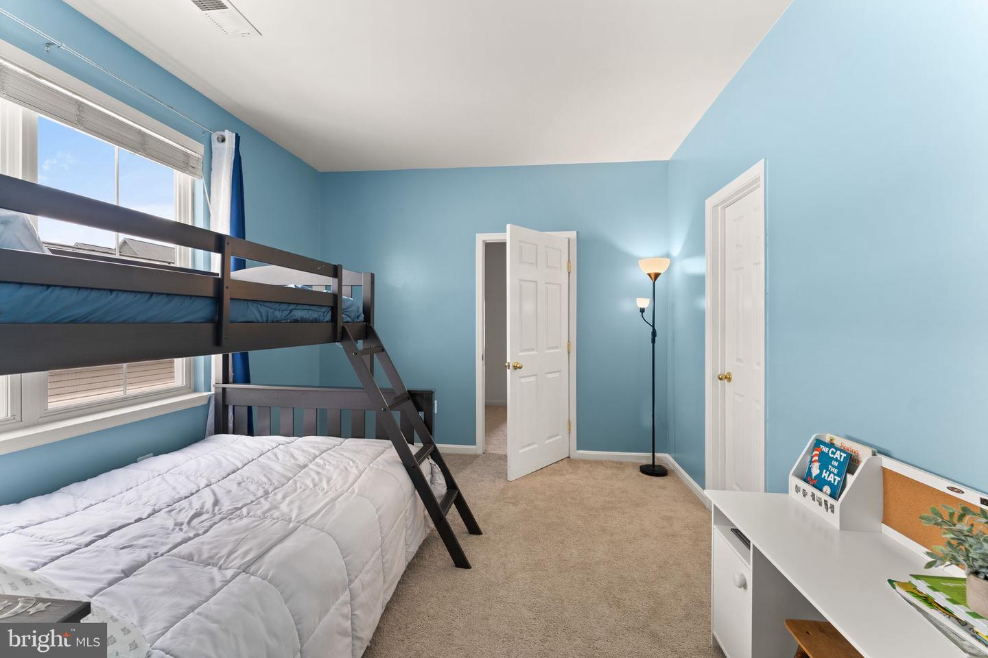 17435 LETHRIDGE CIR, ROUND HILL, Virginia 20141, 5 Bedrooms Bedrooms, ,4 BathroomsBathrooms,Residential,For sale,17435 LETHRIDGE CIR,VALO2094480 MLS # VALO2094480
