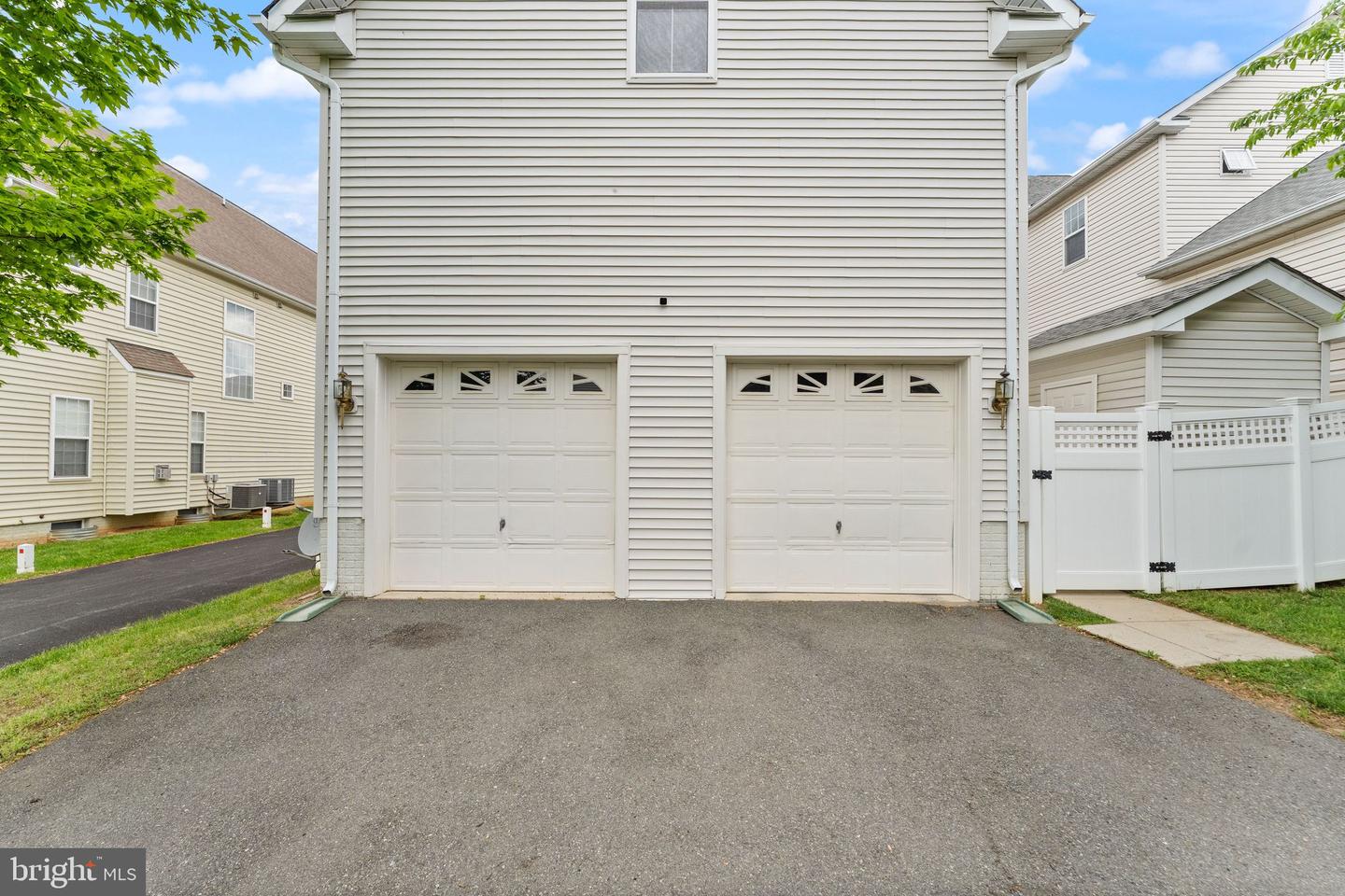 17435 LETHRIDGE CIR, ROUND HILL, Virginia 20141, 5 Bedrooms Bedrooms, ,4 BathroomsBathrooms,Residential,For sale,17435 LETHRIDGE CIR,VALO2094480 MLS # VALO2094480