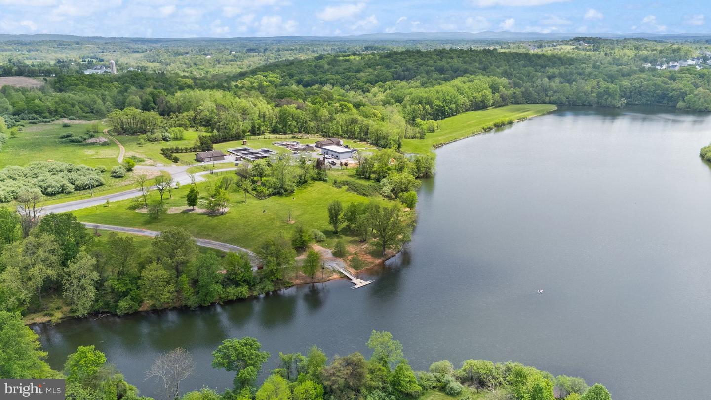 17435 LETHRIDGE CIR, ROUND HILL, Virginia 20141, 5 Bedrooms Bedrooms, ,4 BathroomsBathrooms,Residential,For sale,17435 LETHRIDGE CIR,VALO2094480 MLS # VALO2094480