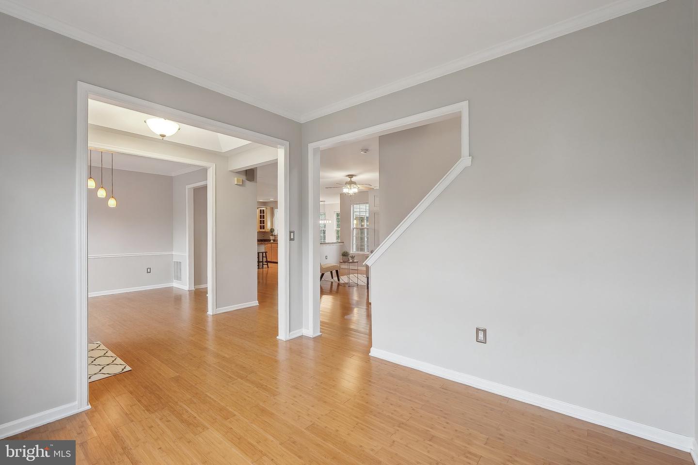 8479 CATIA LN, SPRINGFIELD, Virginia 22153, 5 Bedrooms Bedrooms, ,3 BathroomsBathrooms,Residential,For sale,8479 CATIA LN,VAFX2235798 MLS # VAFX2235798