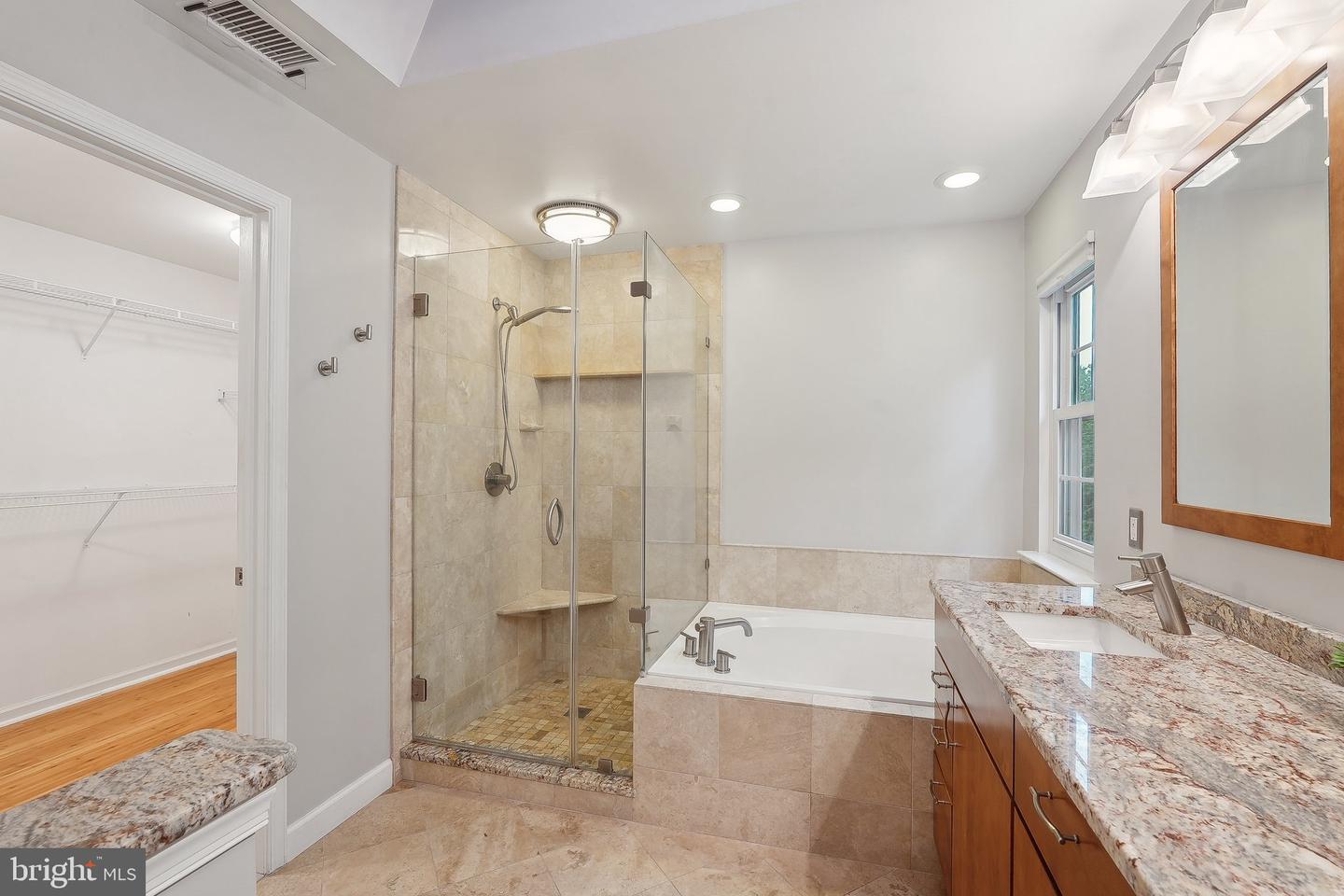 8479 CATIA LN, SPRINGFIELD, Virginia 22153, 5 Bedrooms Bedrooms, ,3 BathroomsBathrooms,Residential,For sale,8479 CATIA LN,VAFX2235798 MLS # VAFX2235798