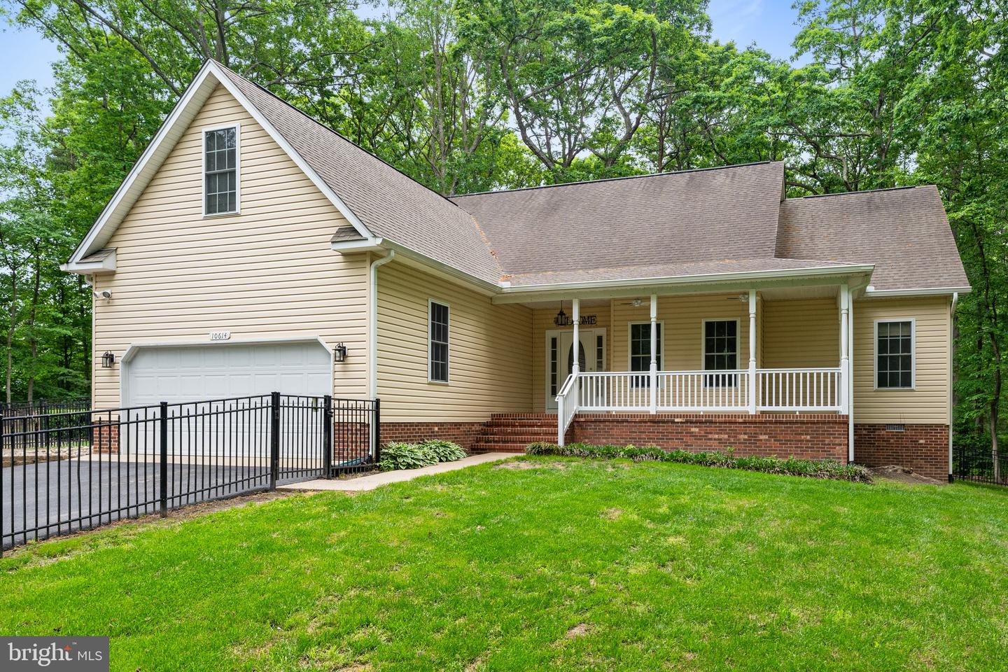 10614 RHOADS DR, FREDERICKSBURG, Virginia 22407, 4 Bedrooms Bedrooms, ,2 BathroomsBathrooms,Residential,For sale,10614 RHOADS DR,VASP2032464 MLS # VASP2032464