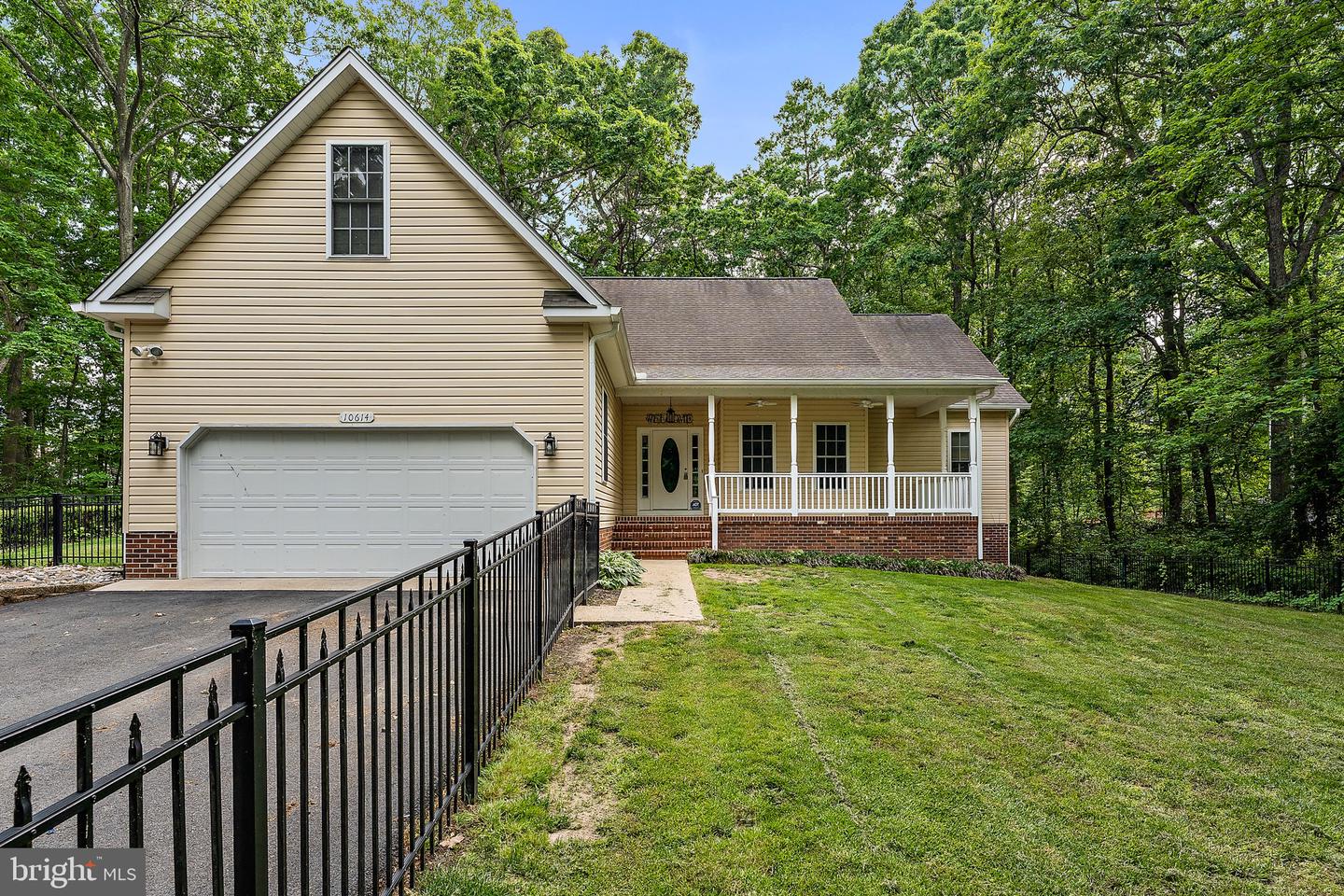 10614 RHOADS DR, FREDERICKSBURG, Virginia 22407, 4 Bedrooms Bedrooms, ,2 BathroomsBathrooms,Residential,For sale,10614 RHOADS DR,VASP2032464 MLS # VASP2032464