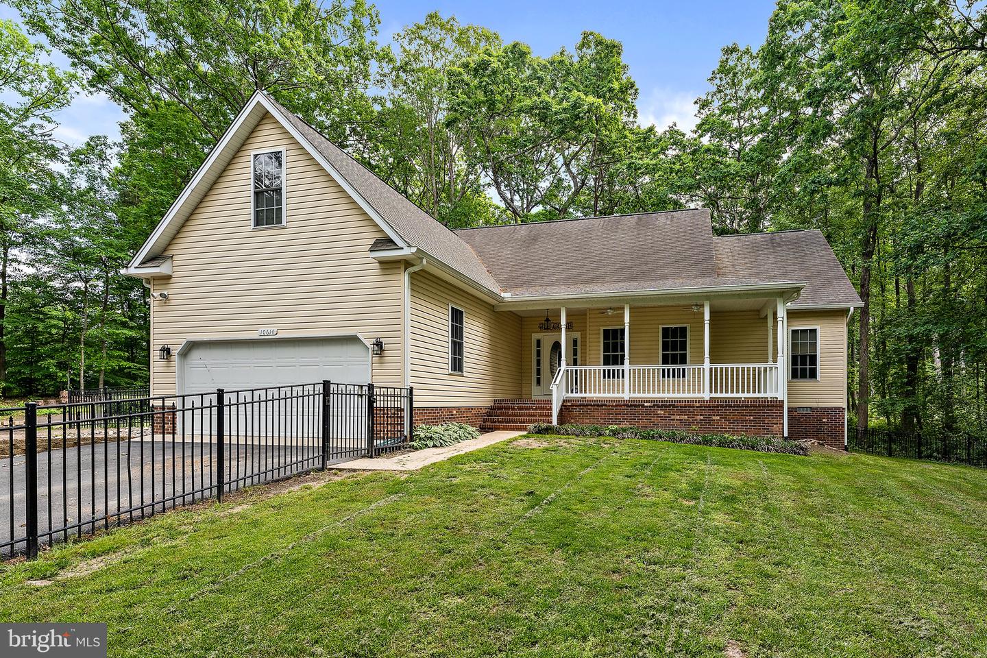 10614 RHOADS DR, FREDERICKSBURG, Virginia 22407, 4 Bedrooms Bedrooms, ,2 BathroomsBathrooms,Residential,For sale,10614 RHOADS DR,VASP2032464 MLS # VASP2032464