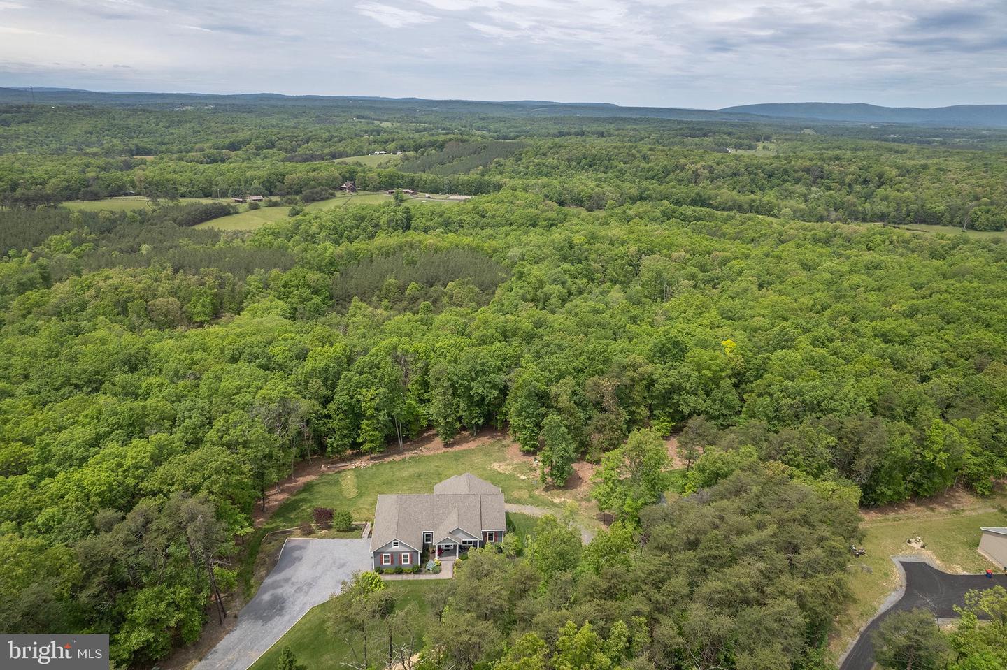 881 ADAMS RD, WINCHESTER, Virginia 22603, 3 Bedrooms Bedrooms, 1 Room Rooms,2 BathroomsBathrooms,Residential,For sale,881 ADAMS RD,VAFV2033596 MLS # VAFV2033596