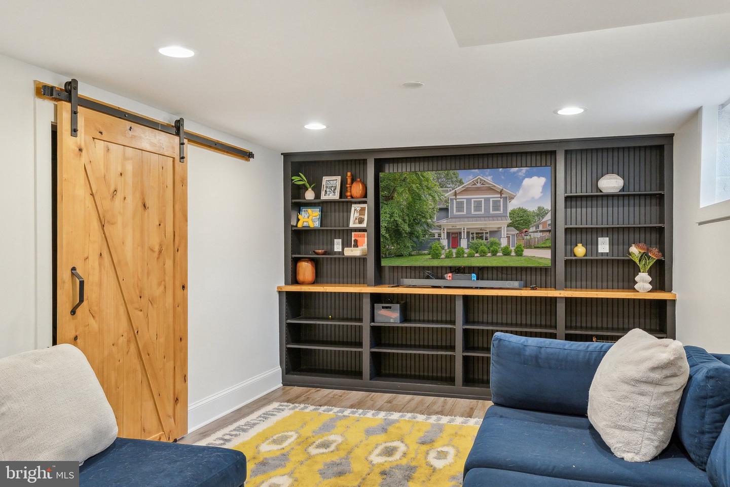 3703 HEATHER CT, ALEXANDRIA, Virginia 22310, 6 Bedrooms Bedrooms, ,5 BathroomsBathrooms,Residential,For sale,3703 HEATHER CT,VAFX2236066 MLS # VAFX2236066