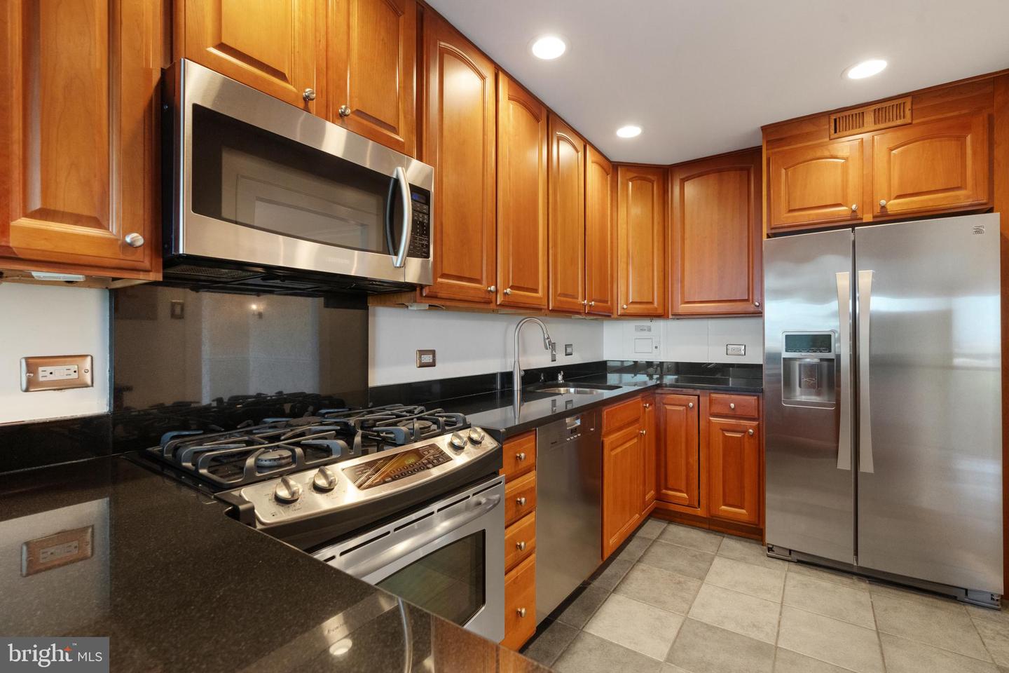 1200 N NASH ST N #549, ARLINGTON, Virginia 22209, 1 Bedroom Bedrooms, ,1 BathroomBathrooms,Residential,For sale,1200 N NASH ST N #549,VAAR2056448 MLS # VAAR2056448