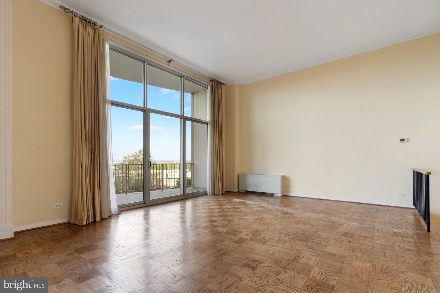 1200 N NASH ST N #549, ARLINGTON, Virginia 22209, 1 Bedroom Bedrooms, ,1 BathroomBathrooms,Residential,For sale,1200 N NASH ST N #549,VAAR2056448 MLS # VAAR2056448