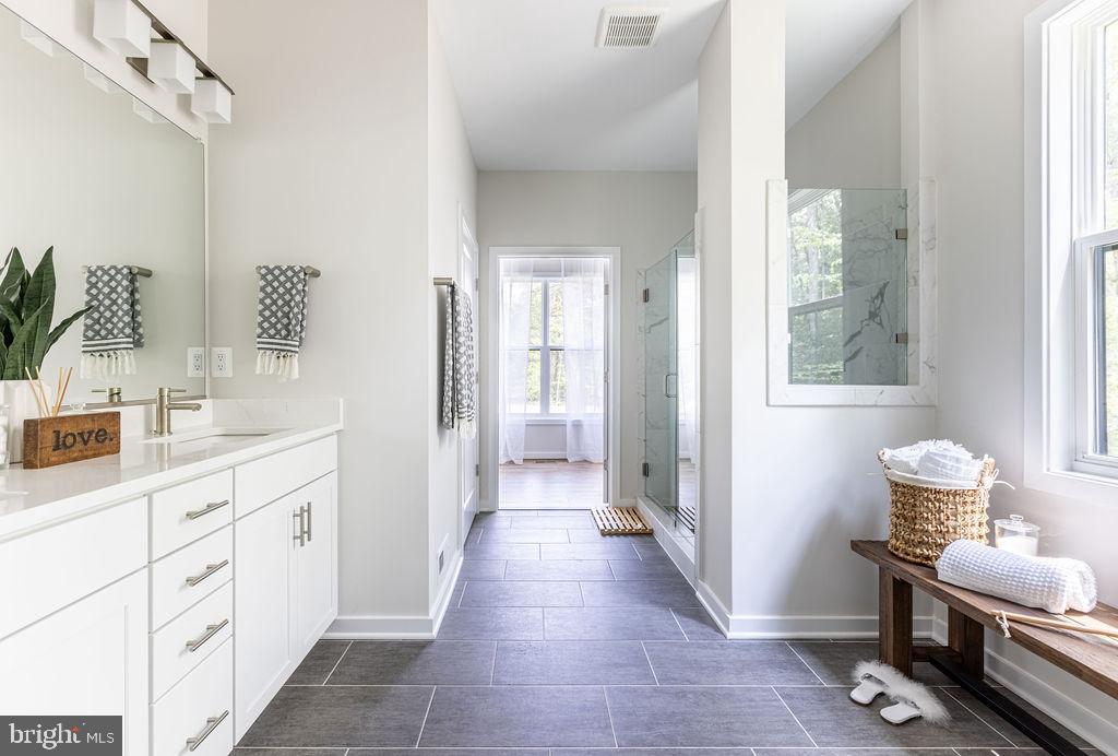 1 BLAKELY ST, FREDERICKSBURG, Virginia 22408, 3 Bedrooms Bedrooms, ,2 BathroomsBathrooms,Residential,For sale,1 BLAKELY ST,VASP2032514 MLS # VASP2032514
