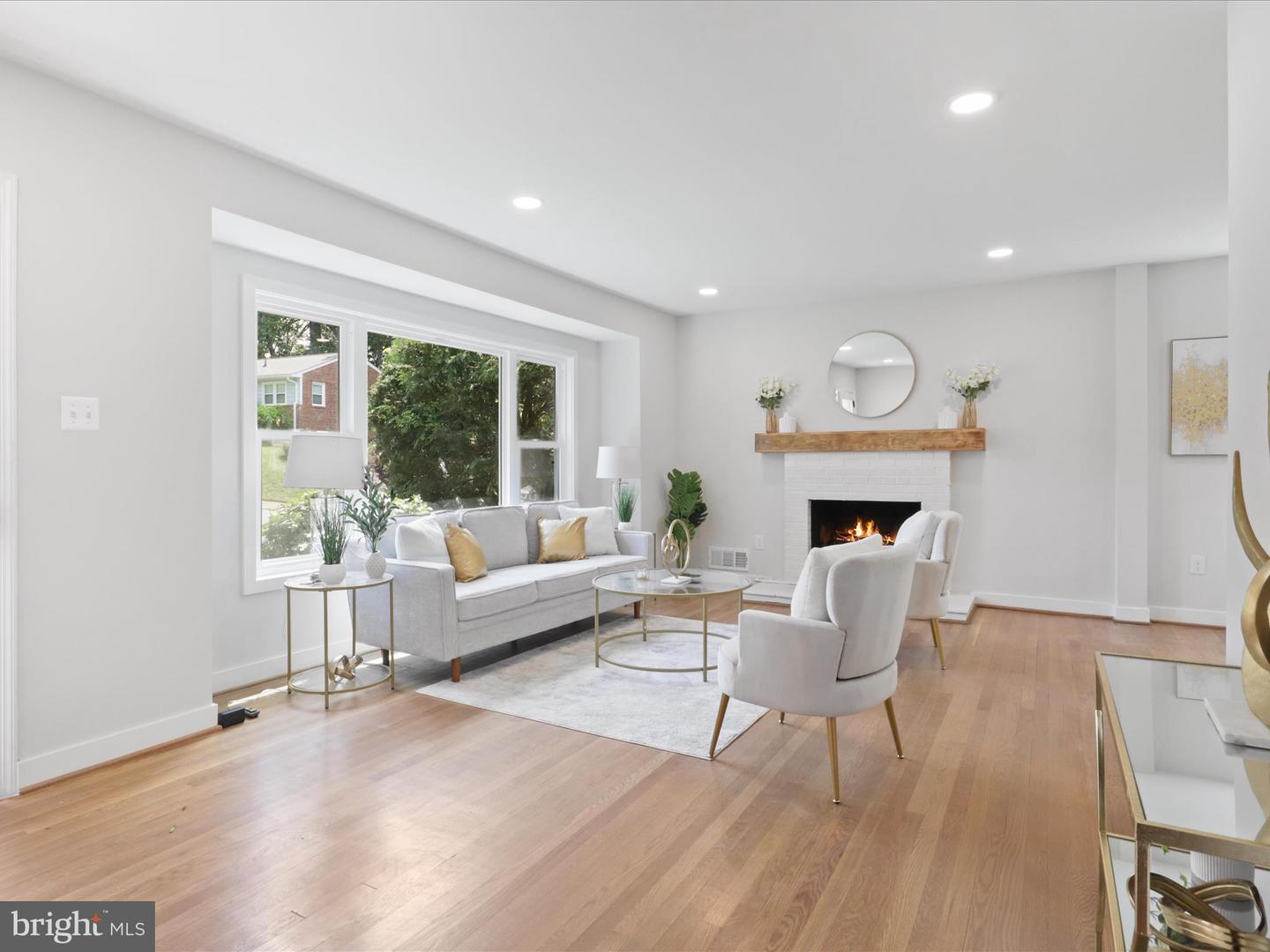 862 N OHIO ST, ARLINGTON, Virginia 22205, 5 Bedrooms Bedrooms, ,3 BathroomsBathrooms,Residential,For sale,862 N OHIO ST,VAAR2056478 MLS # VAAR2056478