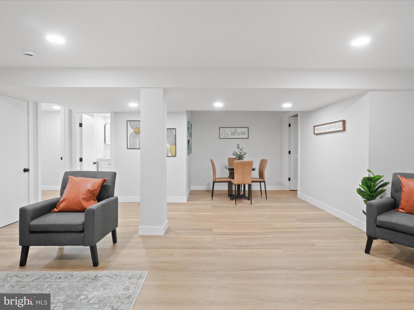 862 N OHIO ST, ARLINGTON, Virginia 22205, 5 Bedrooms Bedrooms, ,3 BathroomsBathrooms,Residential,For sale,862 N OHIO ST,VAAR2056478 MLS # VAAR2056478