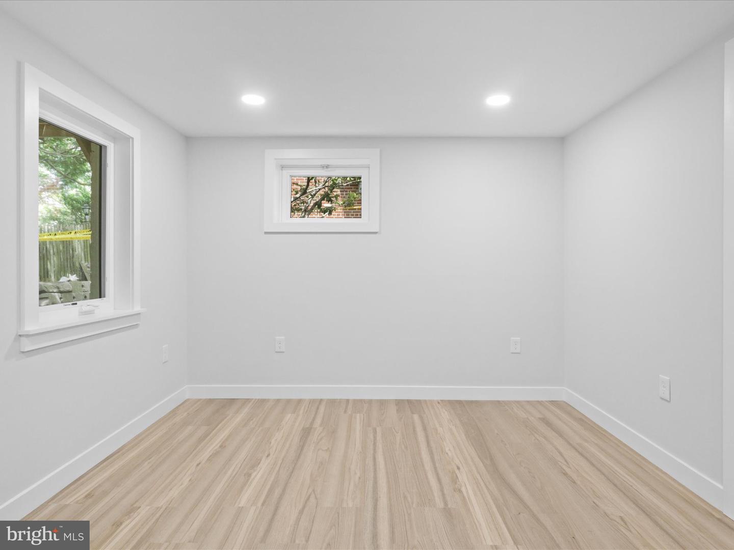 862 N OHIO ST, ARLINGTON, Virginia 22205, 5 Bedrooms Bedrooms, ,3 BathroomsBathrooms,Residential,For sale,862 N OHIO ST,VAAR2056478 MLS # VAAR2056478