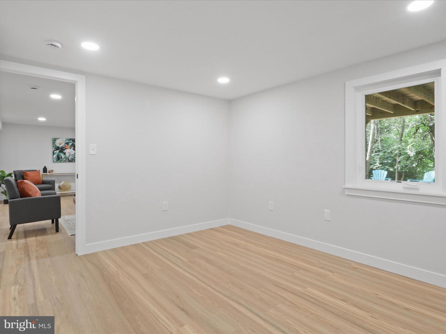 862 N OHIO ST, ARLINGTON, Virginia 22205, 5 Bedrooms Bedrooms, ,3 BathroomsBathrooms,Residential,For sale,862 N OHIO ST,VAAR2056478 MLS # VAAR2056478