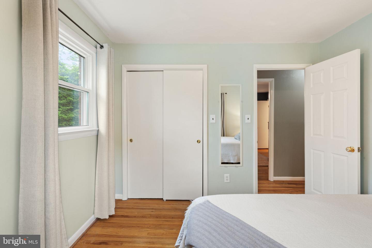 2737 WELCOME DR, FALLS CHURCH, Virginia 22046, 4 Bedrooms Bedrooms, ,3 BathroomsBathrooms,Residential,For sale,2737 WELCOME DR,VAFX2236296 MLS # VAFX2236296