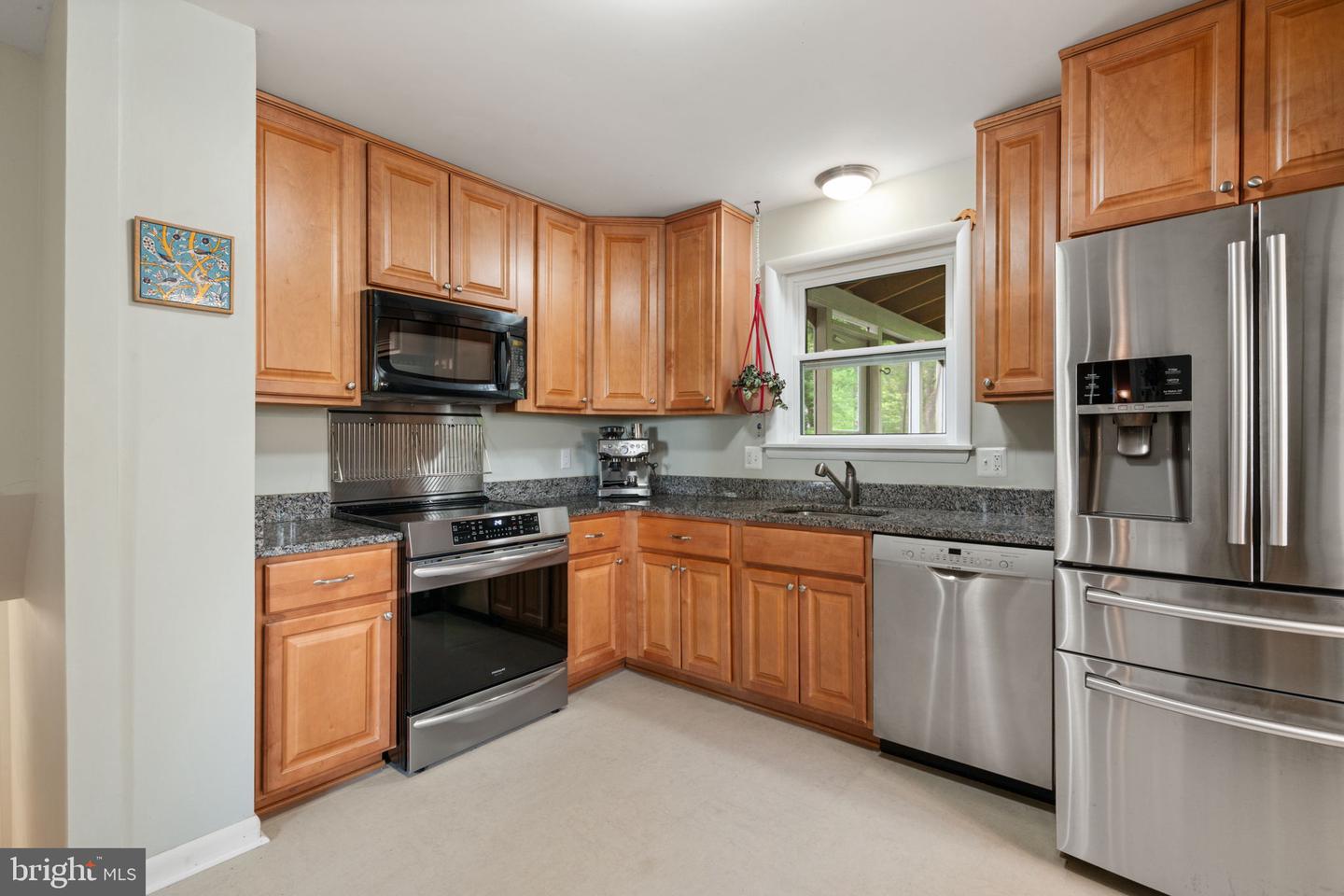 2737 WELCOME DR, FALLS CHURCH, Virginia 22046, 4 Bedrooms Bedrooms, ,3 BathroomsBathrooms,Residential,For sale,2737 WELCOME DR,VAFX2236296 MLS # VAFX2236296