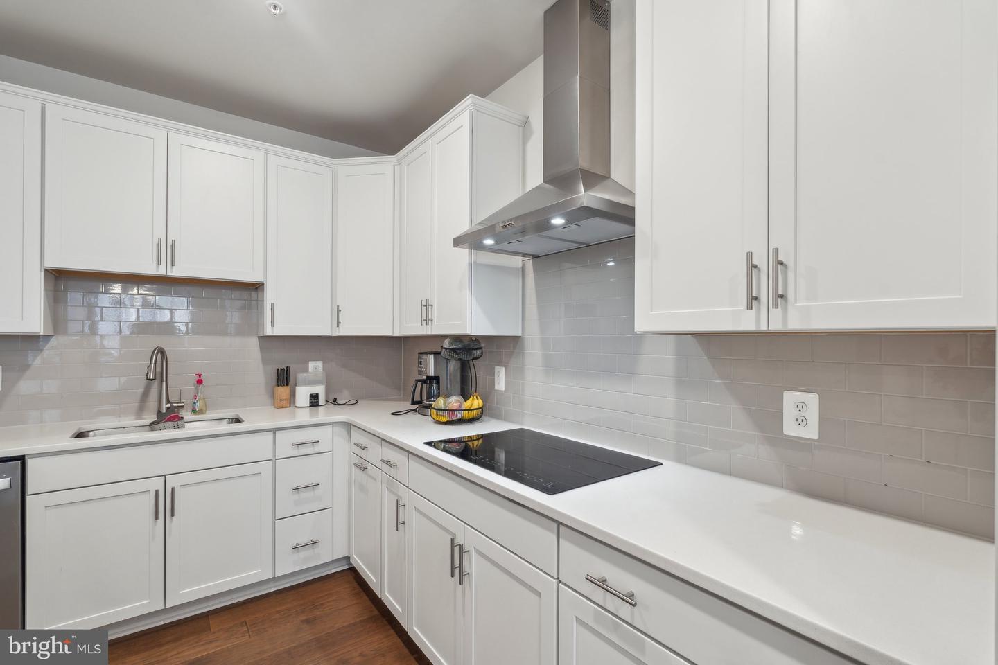 906 CALIFORNIA DR NE, LEESBURG, Virginia 20176, 3 Bedrooms Bedrooms, ,2 BathroomsBathrooms,Residential,For sale,906 CALIFORNIA DR NE,VALO2094696 MLS # VALO2094696