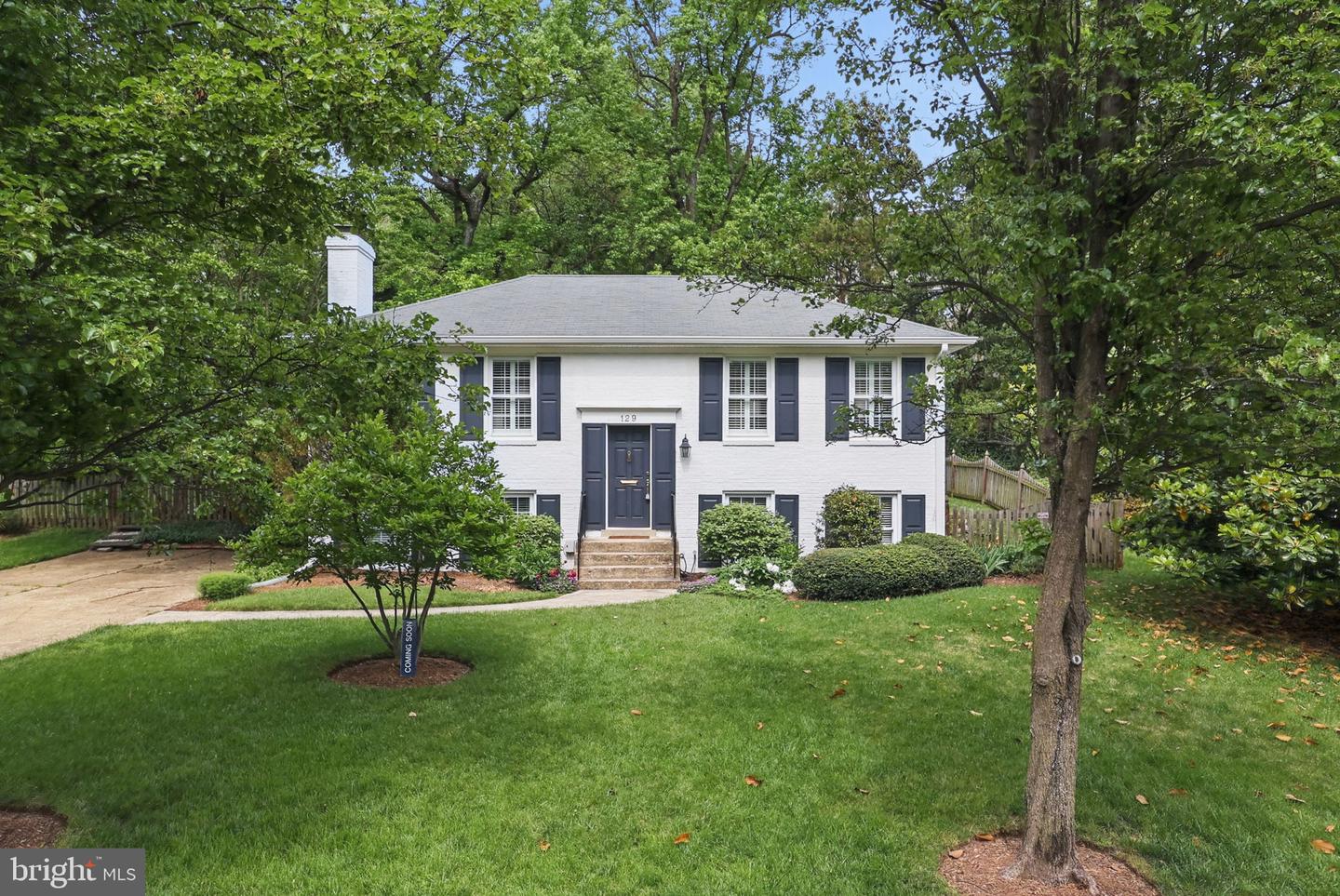 129 FORT WILLIAMS PKWY, ALEXANDRIA, Virginia 22304, 3 Bedrooms Bedrooms, ,2 BathroomsBathrooms,Residential,For sale,129 FORT WILLIAMS PKWY,VAAX2044602 MLS # VAAX2044602
