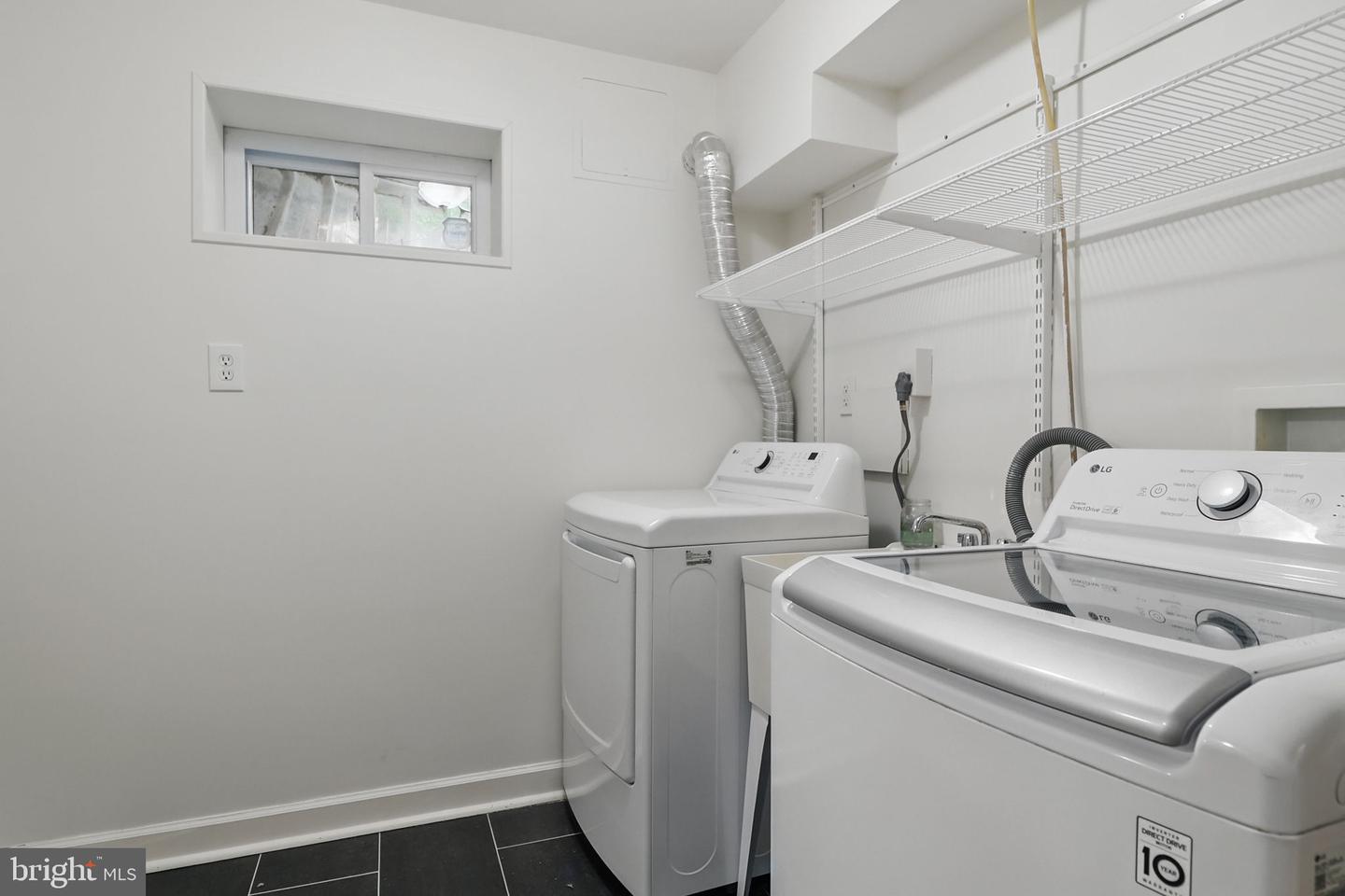 129 FORT WILLIAMS PKWY, ALEXANDRIA, Virginia 22304, 3 Bedrooms Bedrooms, ,2 BathroomsBathrooms,Residential,For sale,129 FORT WILLIAMS PKWY,VAAX2044602 MLS # VAAX2044602