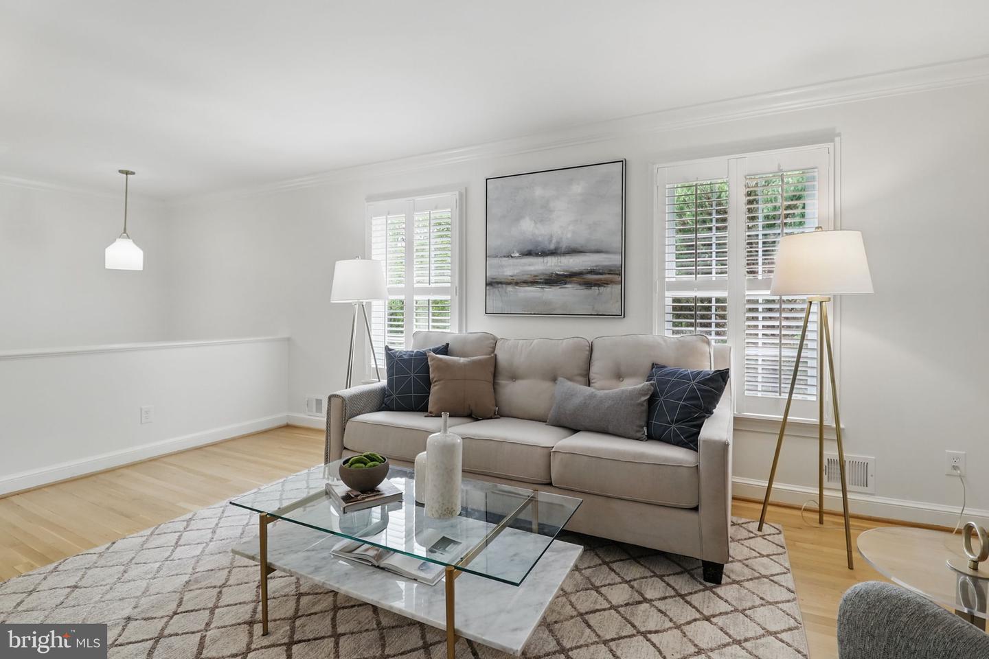 129 FORT WILLIAMS PKWY, ALEXANDRIA, Virginia 22304, 3 Bedrooms Bedrooms, ,2 BathroomsBathrooms,Residential,For sale,129 FORT WILLIAMS PKWY,VAAX2044602 MLS # VAAX2044602