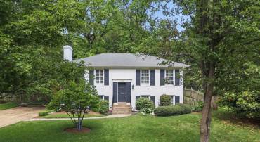 129 FORT WILLIAMS PKWY, ALEXANDRIA, Virginia 22304, 3 Bedrooms Bedrooms, ,2 BathroomsBathrooms,Residential,For sale,129 FORT WILLIAMS PKWY,VAAX2044602 MLS # VAAX2044602