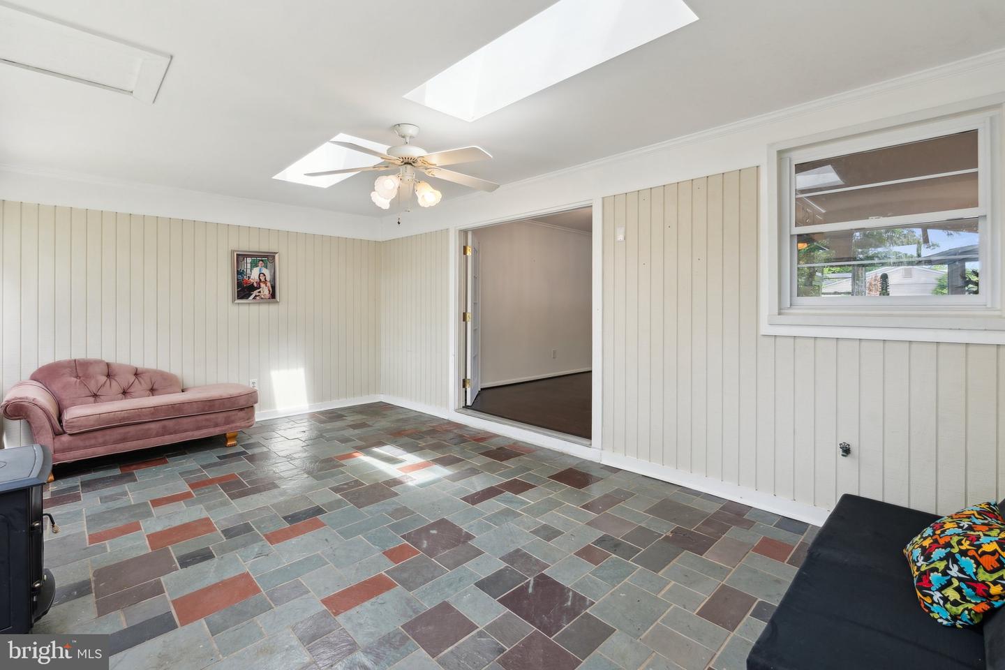 1321 BAYSHIRE LN, HERNDON, Virginia 20170, 3 Bedrooms Bedrooms, ,2 BathroomsBathrooms,Residential,For sale,1321 BAYSHIRE LN,VAFX2236632 MLS # VAFX2236632