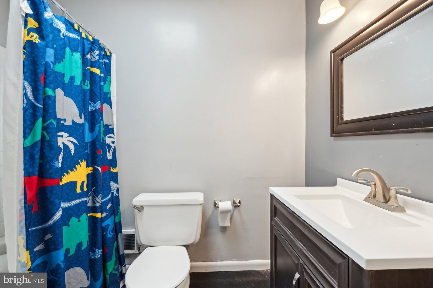 1321 BAYSHIRE LN, HERNDON, Virginia 20170, 3 Bedrooms Bedrooms, ,2 BathroomsBathrooms,Residential,For sale,1321 BAYSHIRE LN,VAFX2236632 MLS # VAFX2236632