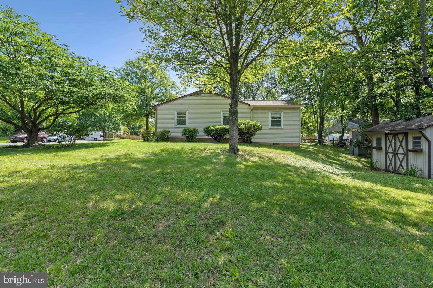 1321 BAYSHIRE LN, HERNDON, Virginia 20170, 3 Bedrooms Bedrooms, ,2 BathroomsBathrooms,Residential,For sale,1321 BAYSHIRE LN,VAFX2236632 MLS # VAFX2236632